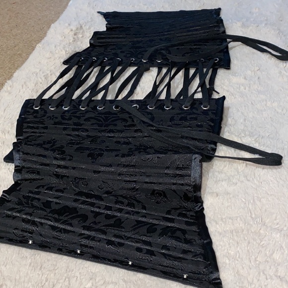 Camellias Women Waist Training Corsets Underbust Heavy Duty XXS Steel Boned - Picture 7 of 8